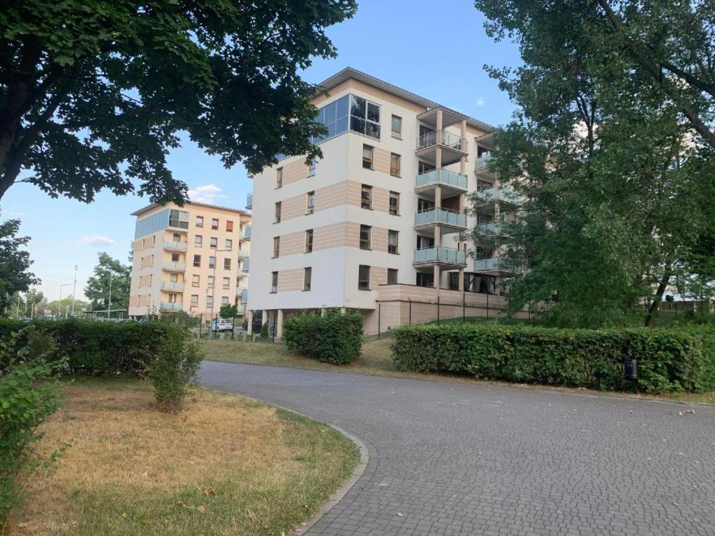 Europa22 Apartament "Sen Jak W Pieciogwiazdkowym Hotelu" - Centrum Miasta Томашув-Мазовецки Экстерьер фото